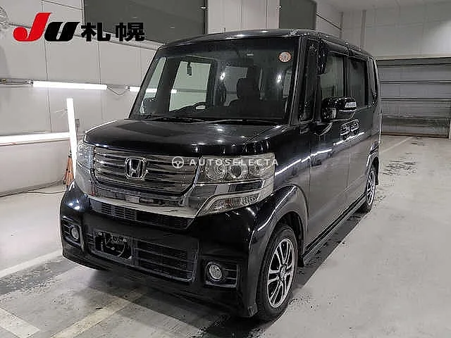 Honda N-BOX 2013, auction grade 3.5