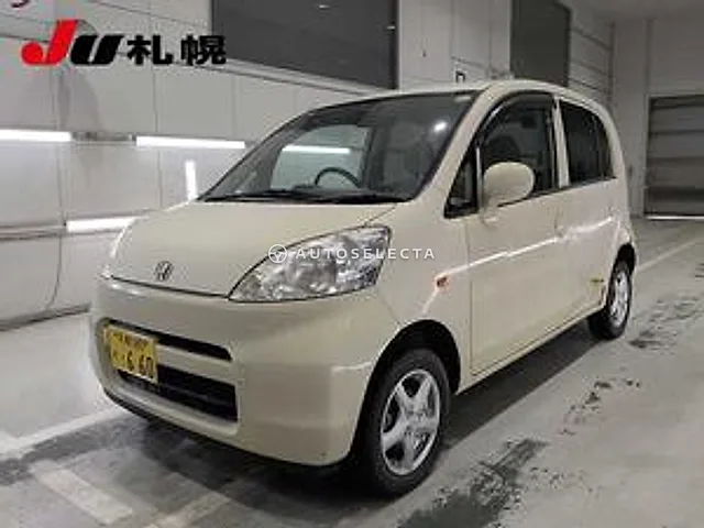 Honda Life 2008, auction grade 3