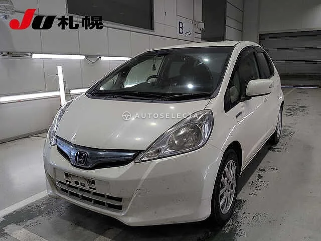 Honda Fit 2012, auction grade R