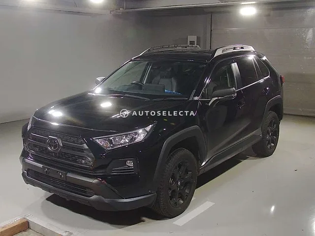 Toyota RAV4 2024, auction grade 4.5