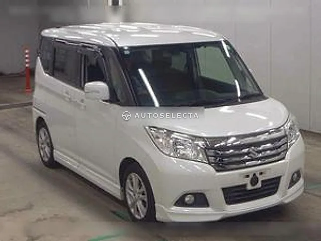 Suzuki Solio 2017, auction grade 4.5