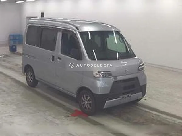 Daihatsu Hijet Cargo 2020, auction grade 3.5