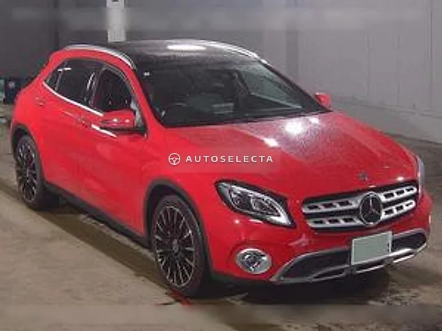Mercedes-Benz GLA-Class 2018, auction grade 4.5