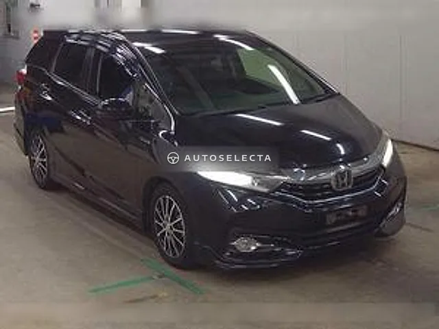 Honda Shuttle 2018, auction grade 4