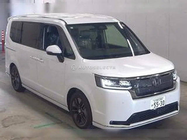 Honda Stepwgn Spada 2025, auction grade S