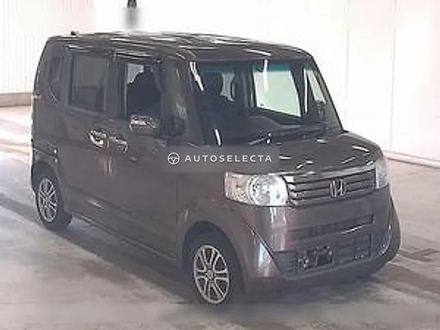 Honda N-BOX 2013, auction grade 3