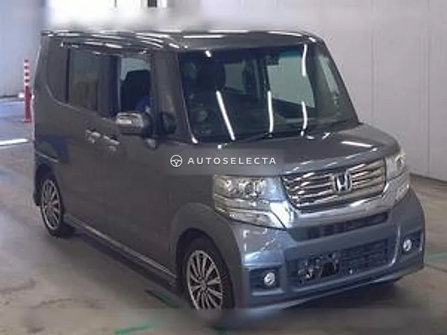 Honda N-BOX Custom 2013, auction grade 4