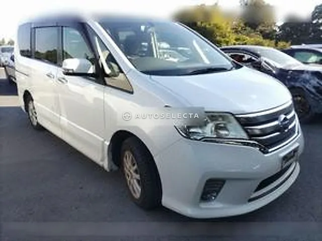 Nissan Serena 2011