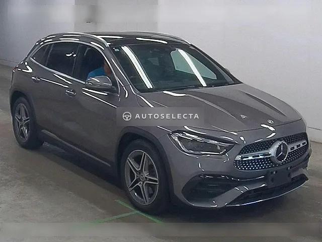 Mercedes-Benz GLA-Class 2021, auction grade 4.5