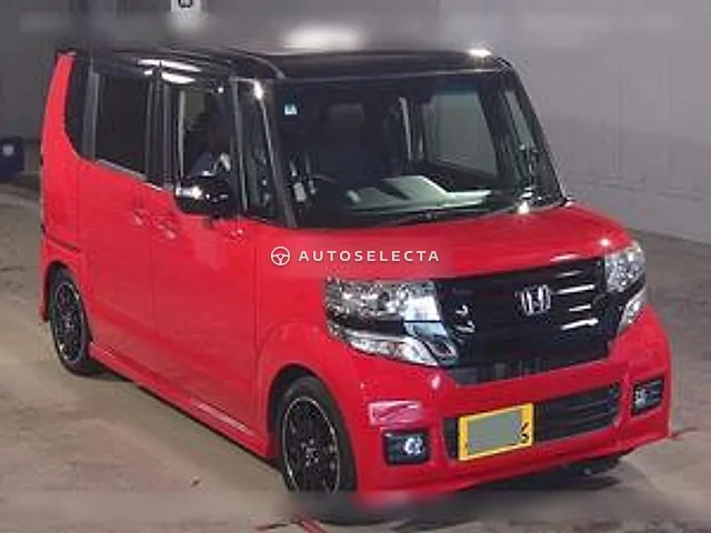 Honda N-BOX Custom 2016, auction grade 4.5