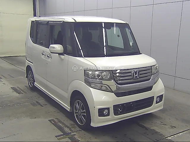 Honda N-BOX 2014, auction grade R