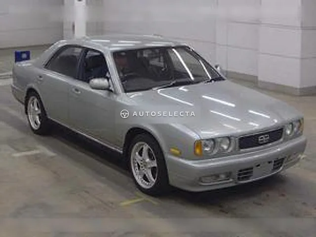 Nissan Gloria 1992, auction grade 3