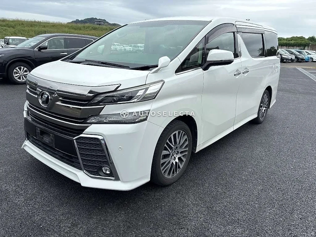 Toyota Vellfire 2017, photo 1 of 1