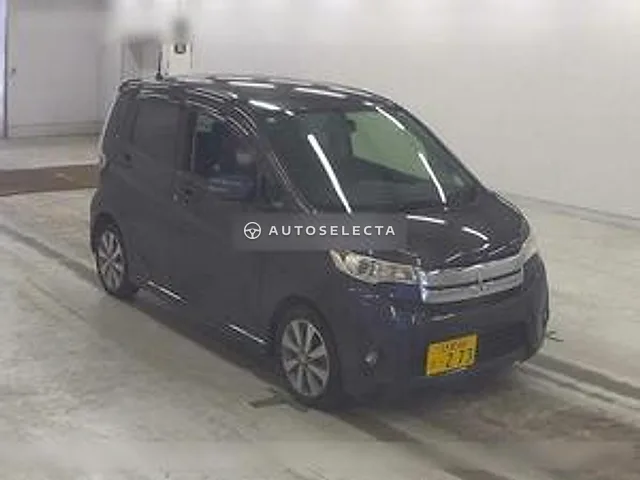 Mitsubishi eK Custom 2013, auction grade 3.5