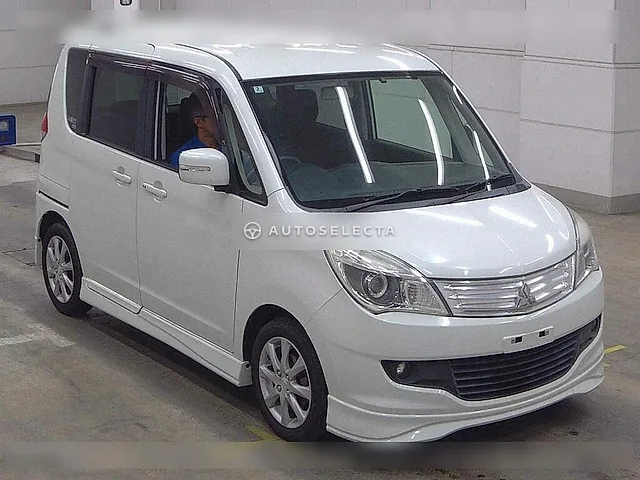 Mitsubishi Delica D:2 2014, auction grade 4