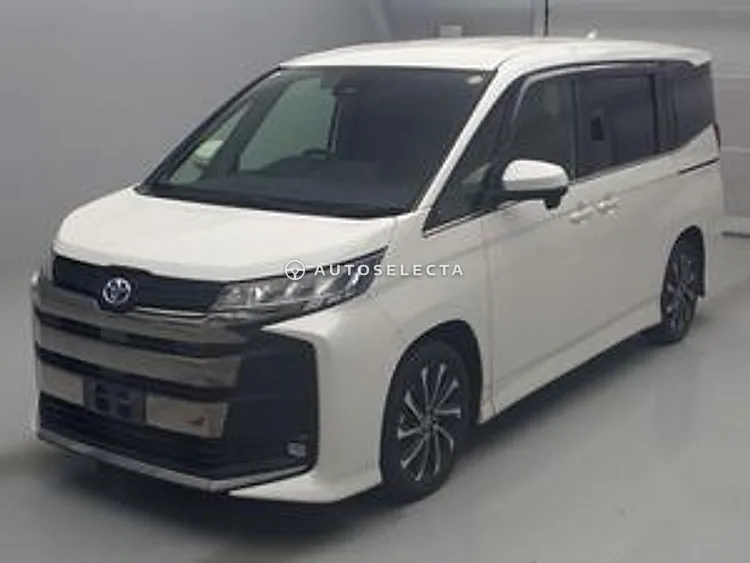 Toyota Noah 2023, photo 1 of 2