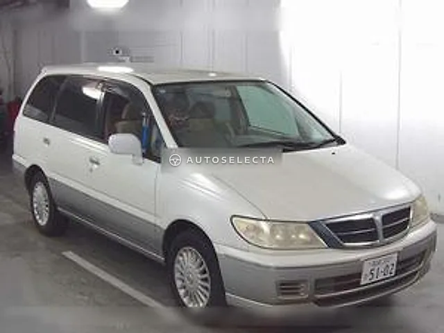 Nissan Presage 2002, auction grade 3.5
