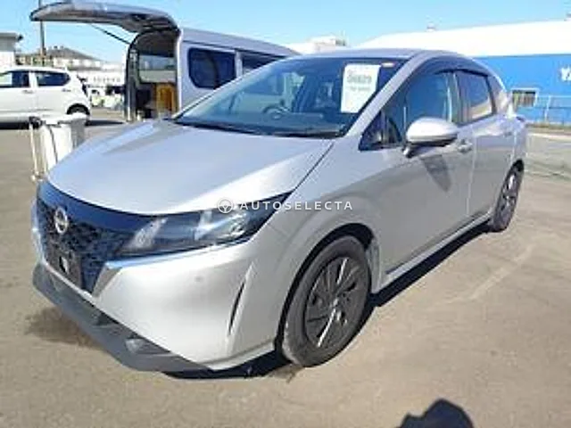 Nissan Note 2021, auction grade 3.5