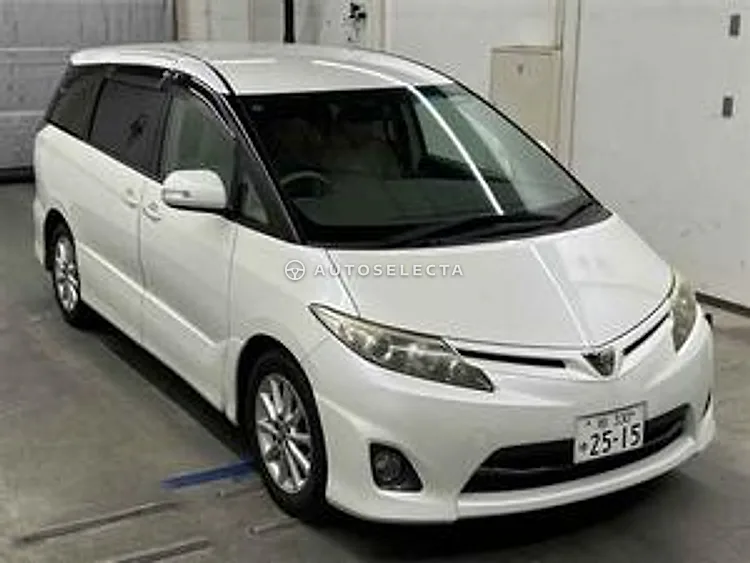 Toyota Estima 2010, photo 1 of 1