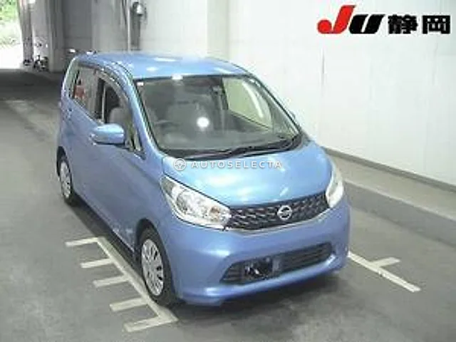Nissan Dayz 2015, auction grade 3.5