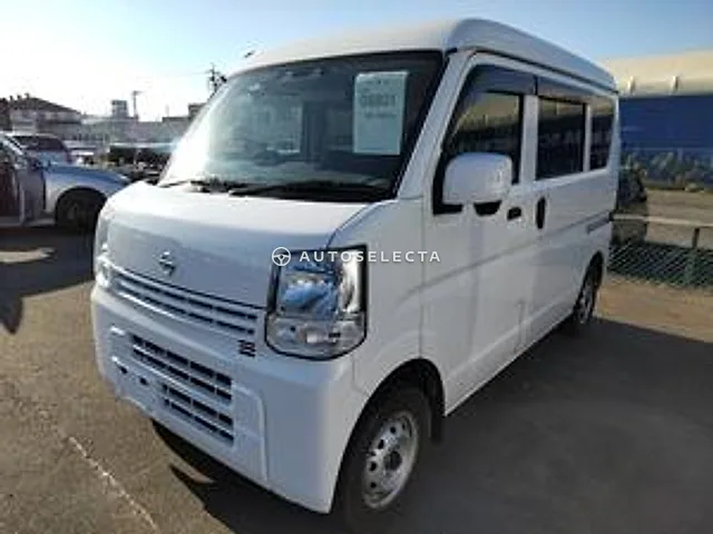 Nissan NV100 Clipper 2022, auction grade 4