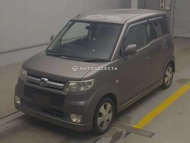 Honda Zest 2007, auction grade 3