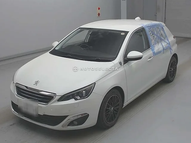 Peugeot 308 2016, auction grade 4.5