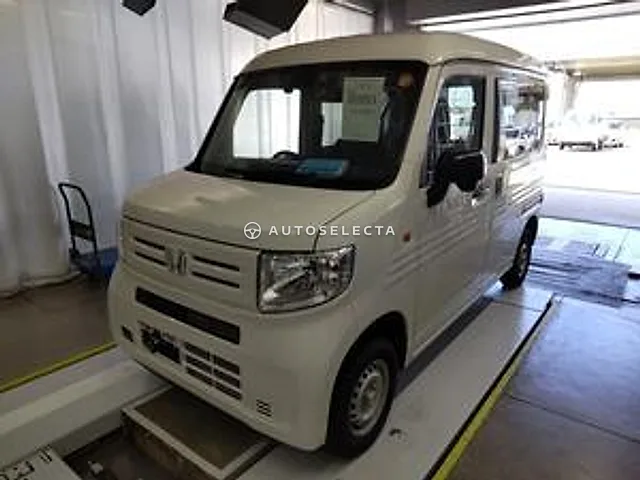 Honda N-VAN 2019, auction grade 3.5