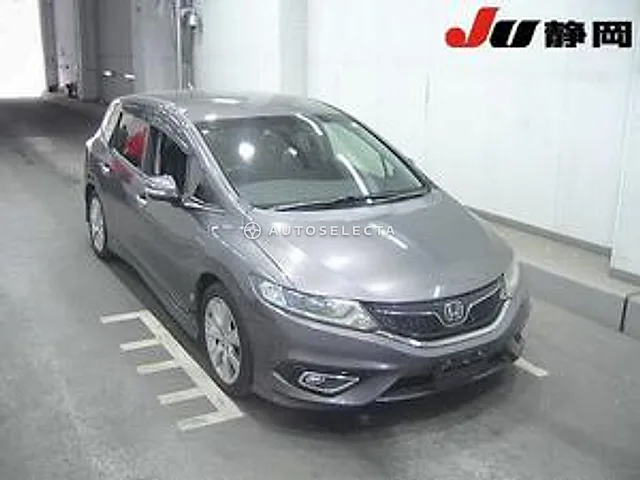 Honda Jade 2015, auction grade 3.5
