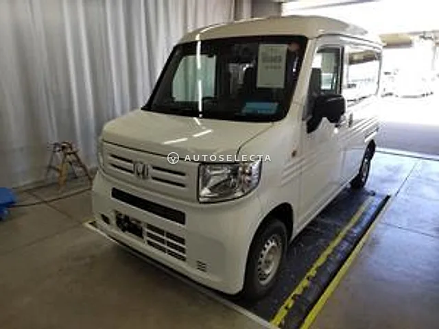 Honda N-VAN 2019, auction grade 3.5