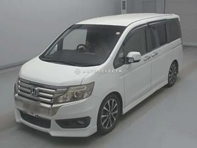 Honda Stepwgn Spada 2012, auction grade 4