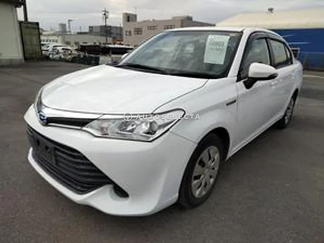 Toyota Corolla Axio 2017, auction grade 3.5