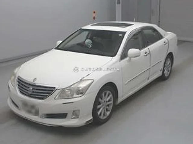 Toyota Crown 2008, auction grade 3.5