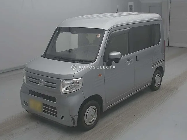 Honda N-VAN 2019, auction grade 3.5