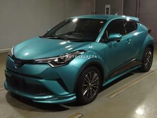Toyota C-HR 2019, auction grade 5