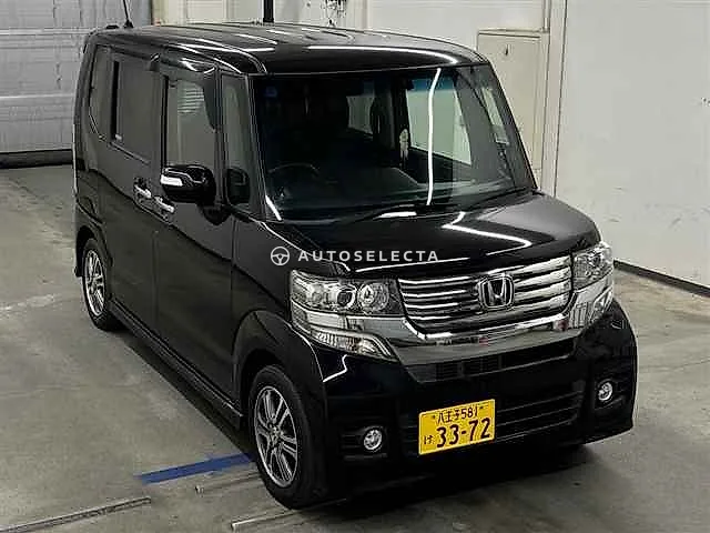 Honda N-BOX 2013, auction grade R