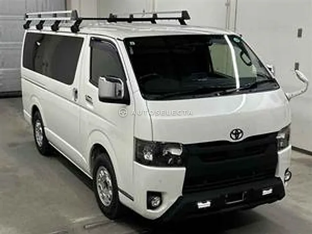 Toyota Hiace Van 2021, auction grade 4