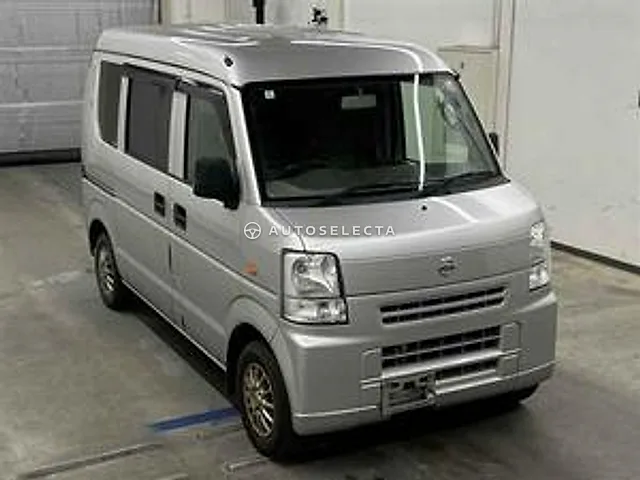 Nissan NV100 Clipper 2015, auction grade 3.5