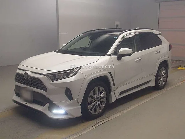Toyota RAV4 2023, auction grade R