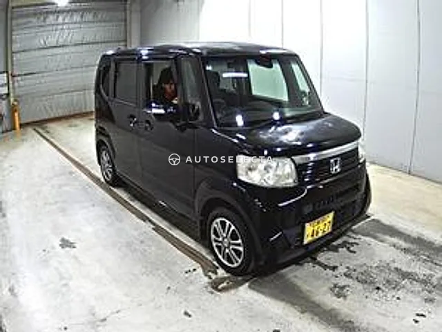 Honda N-BOX 2014, auction grade 3.5