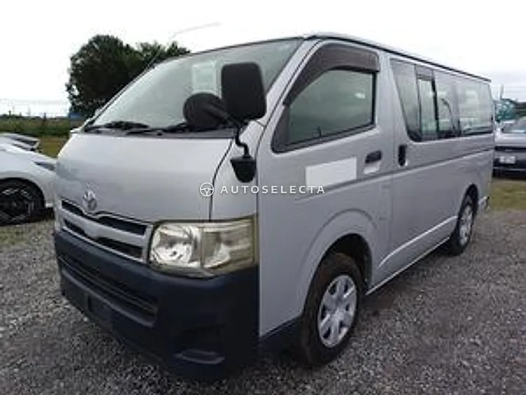 Toyota Hiace 2011, photo 1 of 1