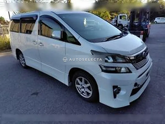 Toyota Vellfire 2013