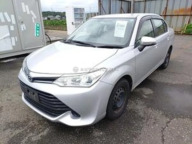 Toyota Corolla Axio 2015, auction grade 3.5