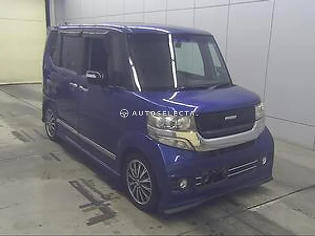 Honda N-BOX 2013, auction grade R