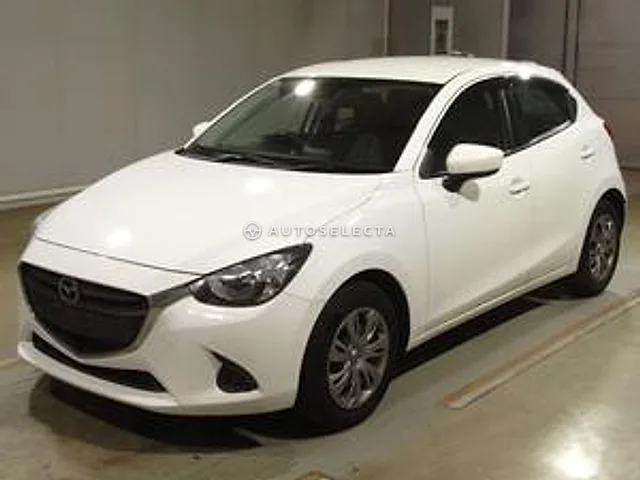 Mazda Demio 2017, auction grade 3.5