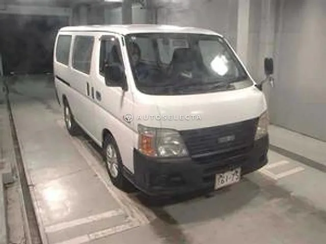 Isuzu Como 2008, auction grade 3