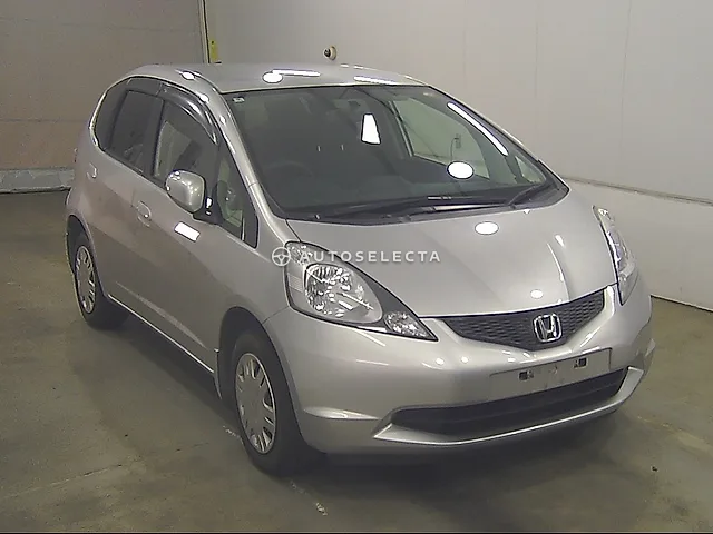 Honda Fit 2010, auction grade 3.5