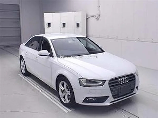 Audi A4 Avant 2014, auction grade 4