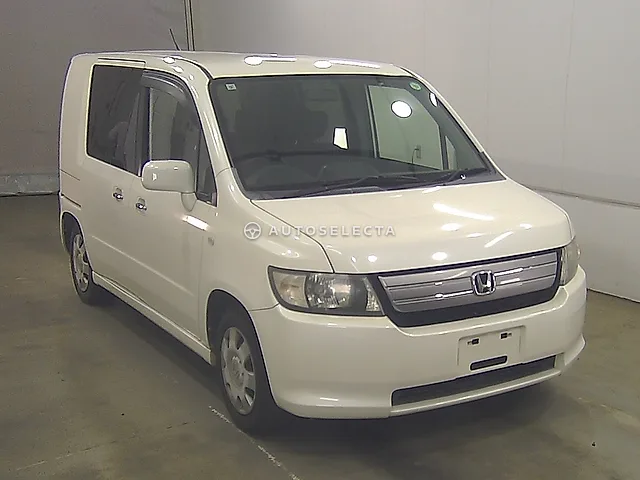 Honda Mobilio Spike 2007, auction grade 3.5