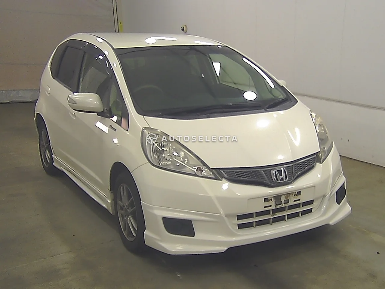 Honda Fit 2012, photo 1 of 5